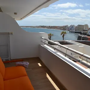 Sobre El Mar En Edificio Magallanes , El Medano (Tenerife) Spain