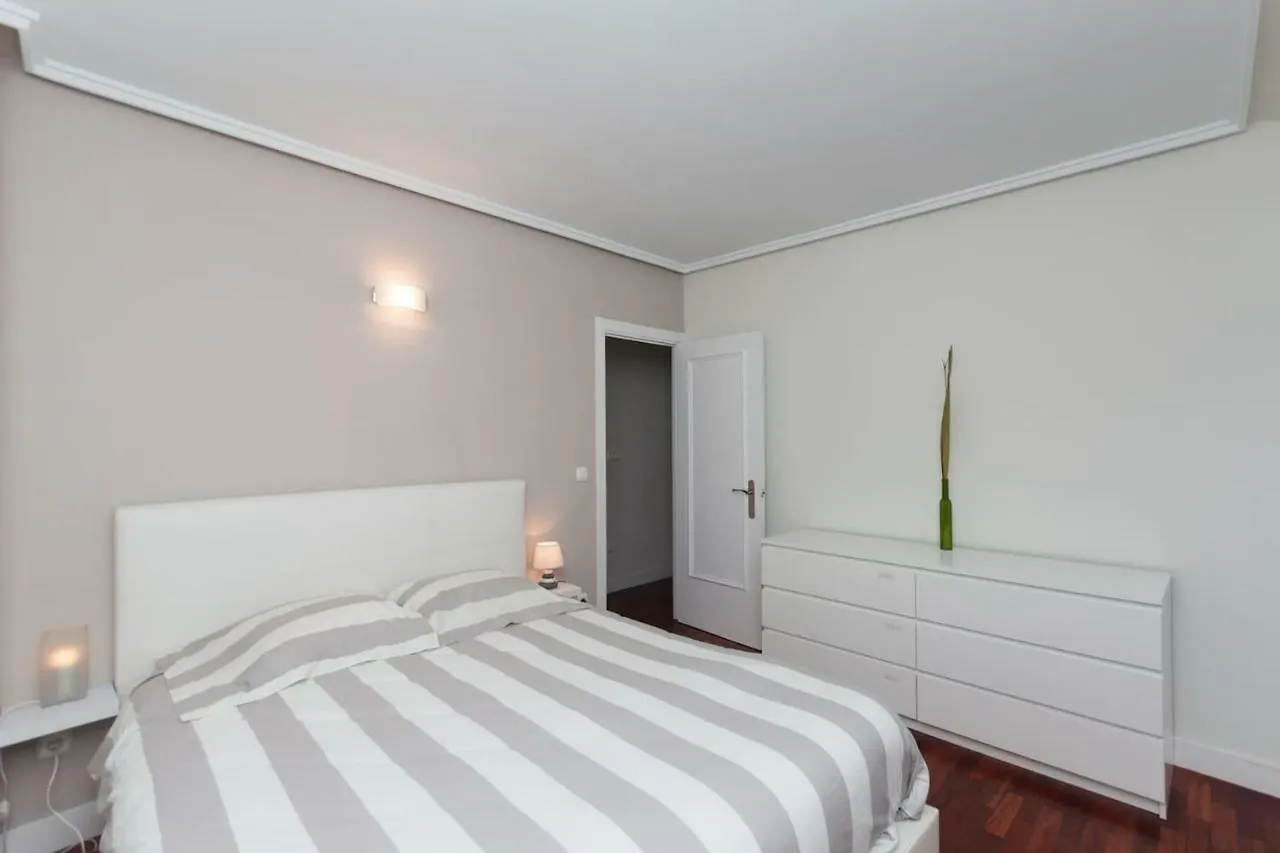 Apartamento Attic+Views+Terrace+Parking San Sebastián 0*,
